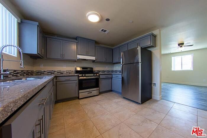 1st image of 3476 W 71st St #1