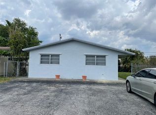 6521 SW 18th St #A-B, Hollywood, FL 33023