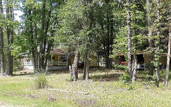 2nd image of 418 Dogwood Dr