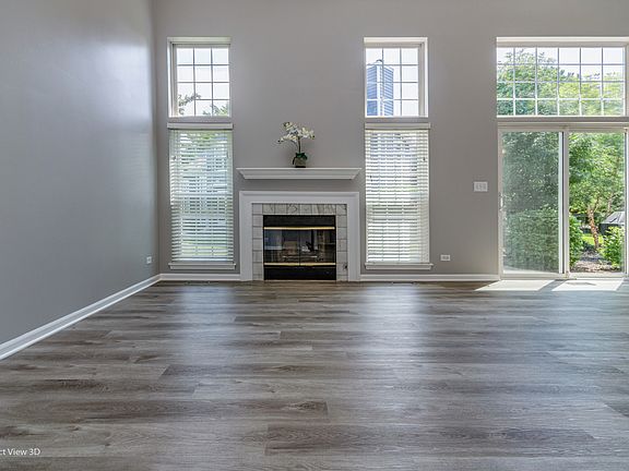 4th image of 1131 Bristol Ct