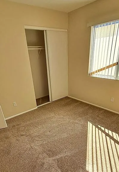 832 Homestead Rd — Photo 16