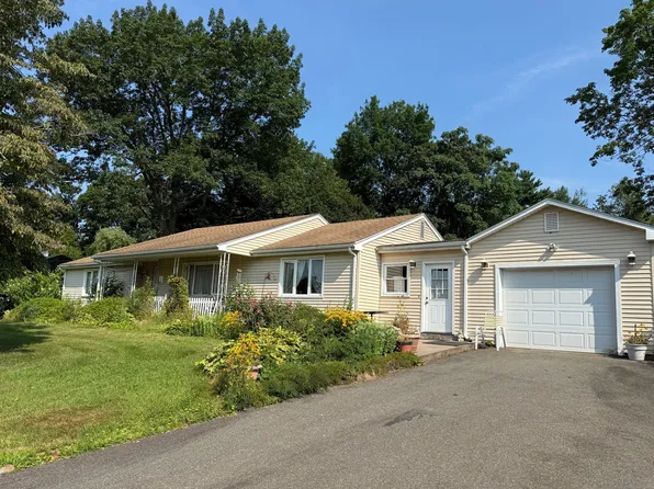 165 Falcon Ridge Road, Rocky Hill, CT 06067