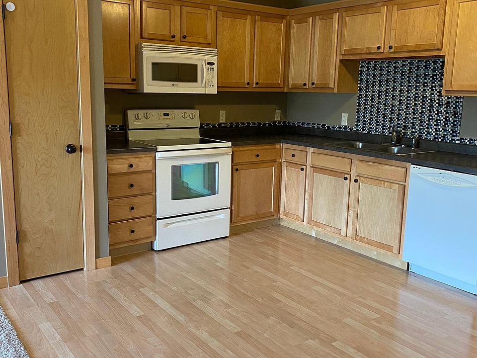 1st image of 1233 Hidden Ln APT 1