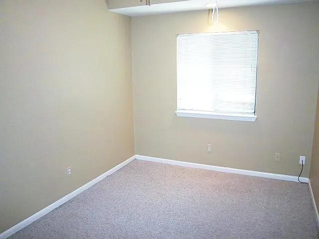 1004 Charlotte St #A — Photo 11