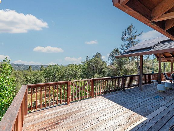 3rd image of 22963 Robertson Ranch Rd