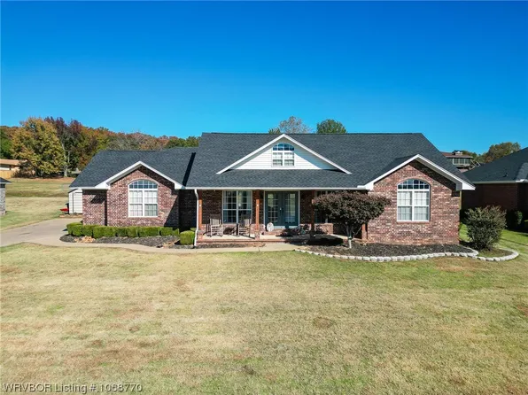 504 Meadors Dr N, Alma, AR 72921