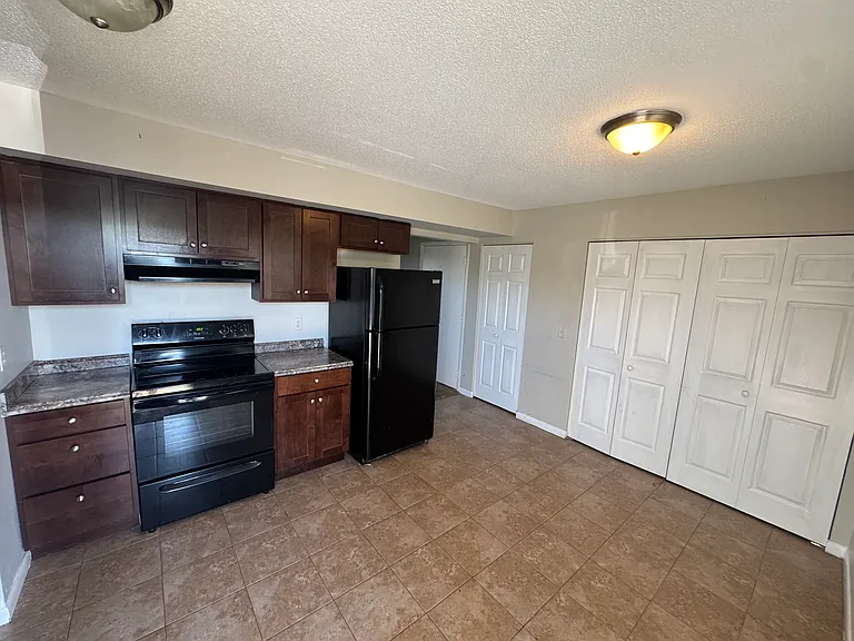 2985 Mount Hope Rd #1 — Photo 3