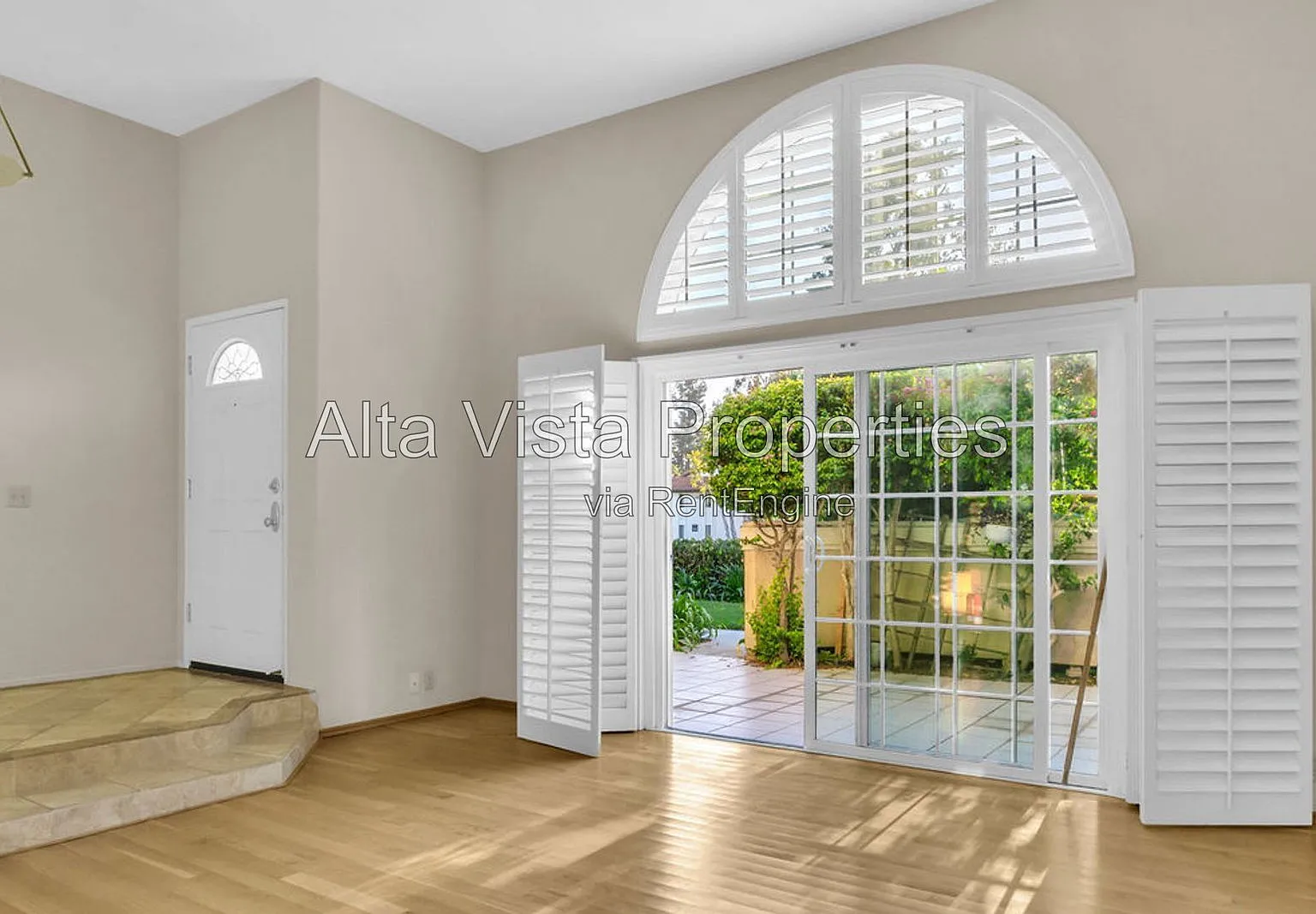 2 bed, 2.5 bath, 1691 sqft, $4,395 — Photo 1