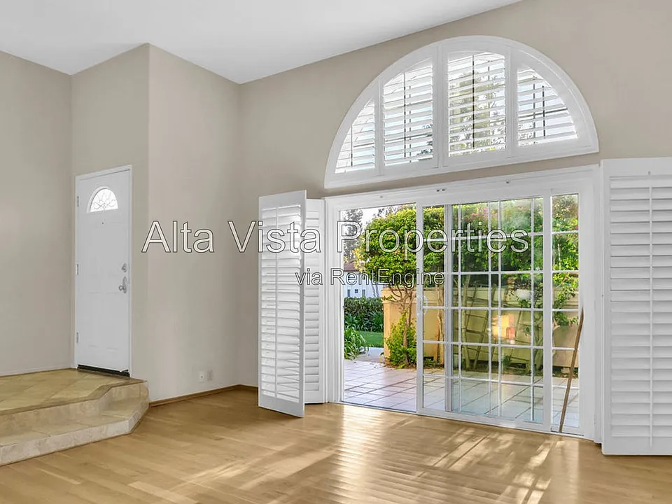 4030 Porte De Palmas #37