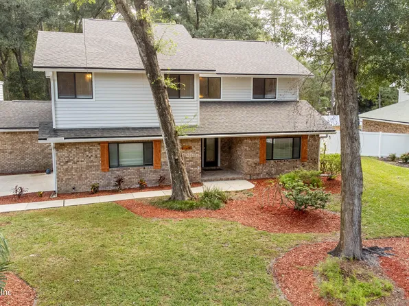 549 CHERYL Court, St. Johns, FL 32259