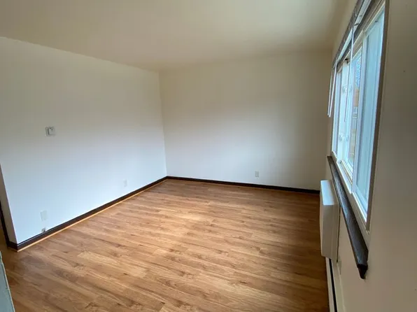 2910 Bolivar Apts