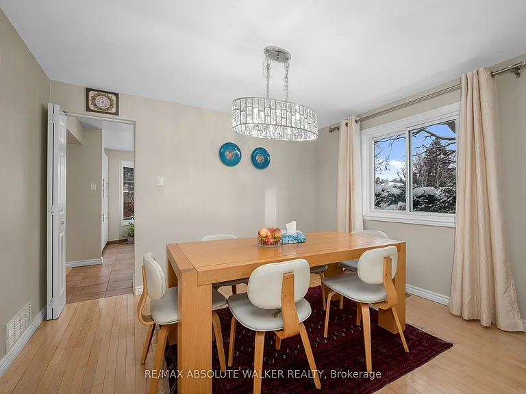 1849 Montereau Ave — Photo 8