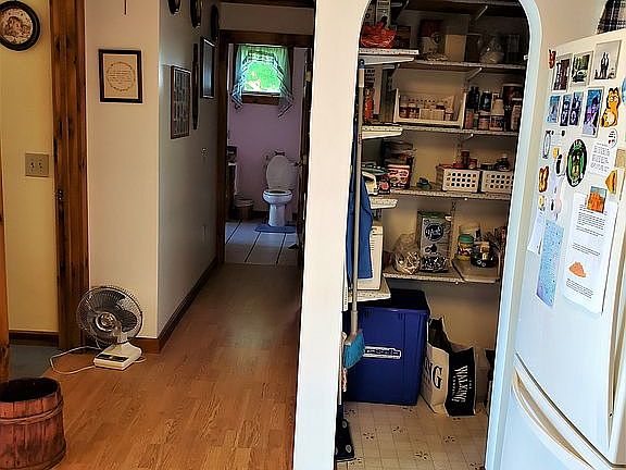 Hallway & kitchen pantry