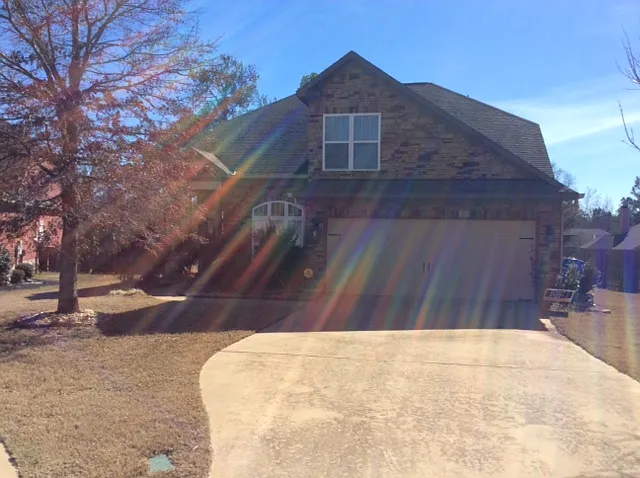 1002 Silver Lake Ct