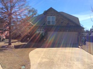 1002 Silver Lake Ct, Columbus, GA 31904