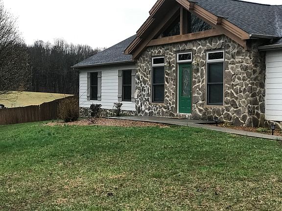 2nd image of 413 Hawley Meadows Ct