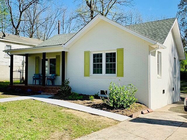 Exterior painted 2019. 