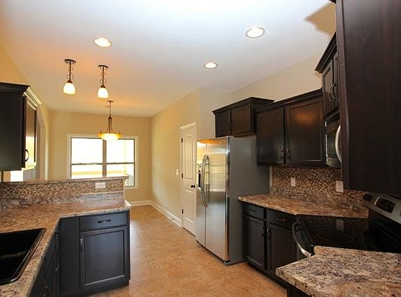 4th image of 46 Creekview Vlg Lot 46