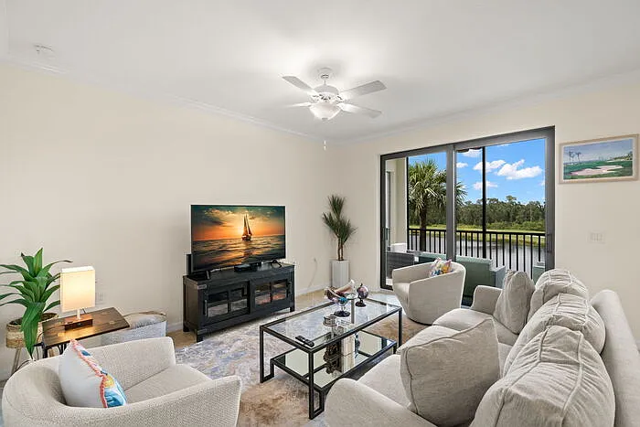 17520 Gawthrop Dr #303 — Photo 4