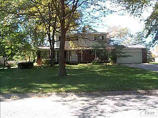 2nd image of 11415 Colonial Woods Dr