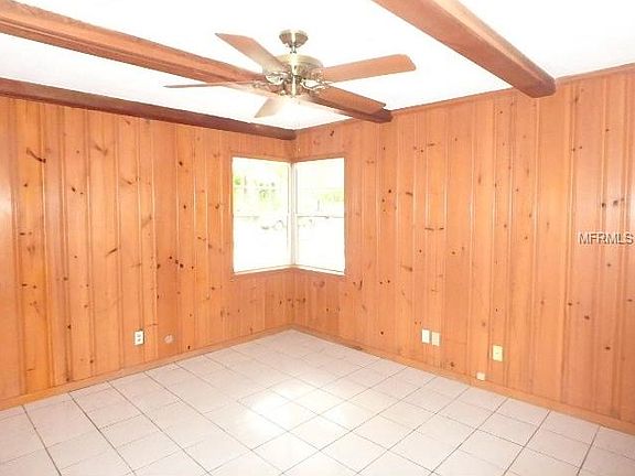 3rd image of 1421 Alcazar Way S