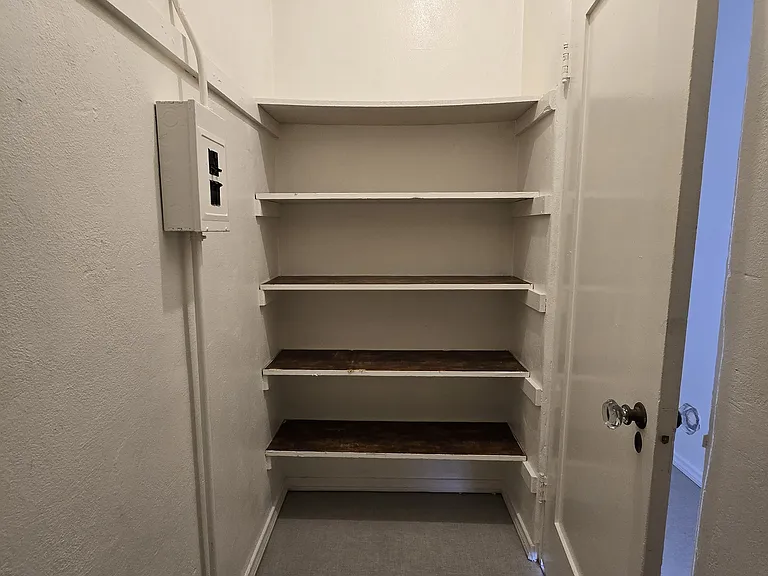 712 Santa Rita Pl #D — Photo 10