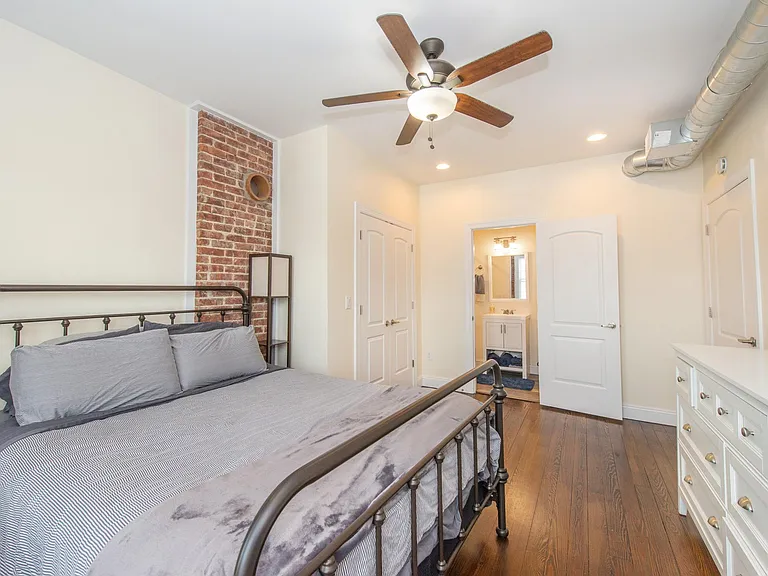74 Elm St #1 — Photo 12