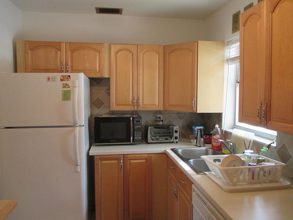 1st image of 169 Lake Carol Dr