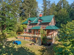 6565/6553 Fitzgerald Rd, Comox Valley, BC V9J 1N7