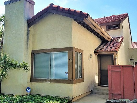 2nd image of 604 Dunes Ct