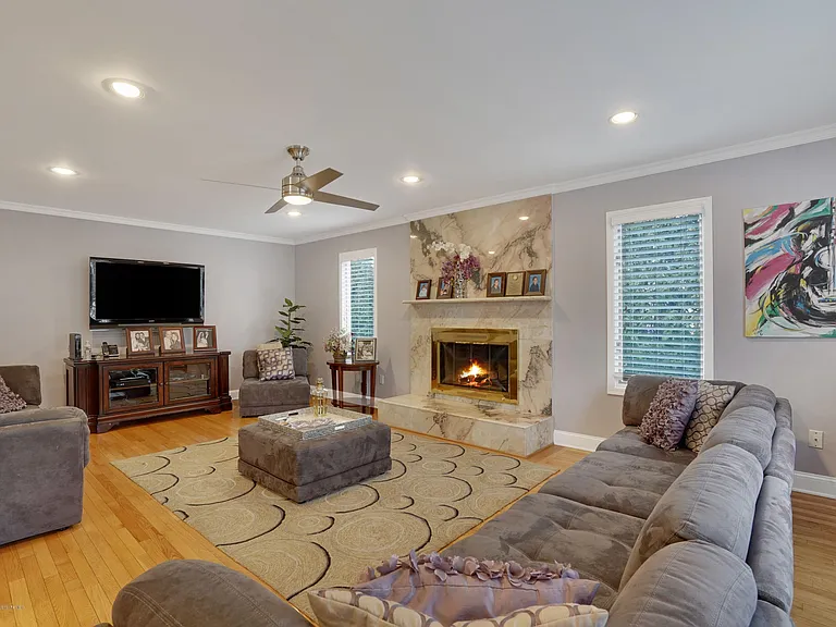 90 Georgetown Rd — Photo 13