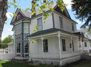 402 S 5th St, Hamilton, MT 59840