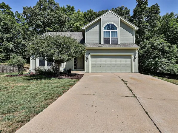 1304 NW 75th St, Kansas City, MO 64118