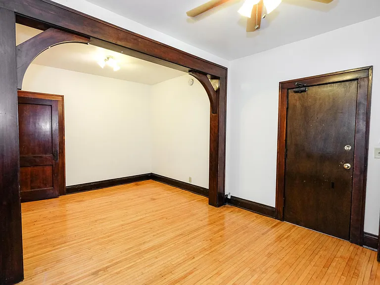 Dayton Apartments — Photo 9