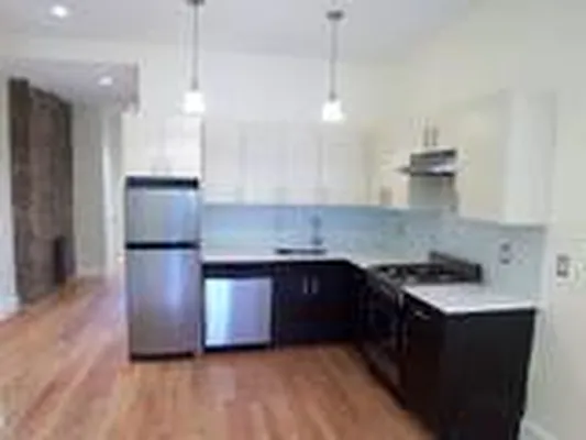 Rented by Sam Tabak | media 58