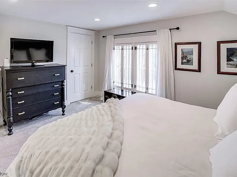 343 E Garfield Rd — Photo 25