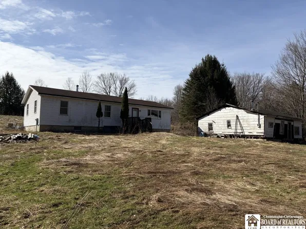 1784 Emory Hill Rd, Frewsburg, NY 14738