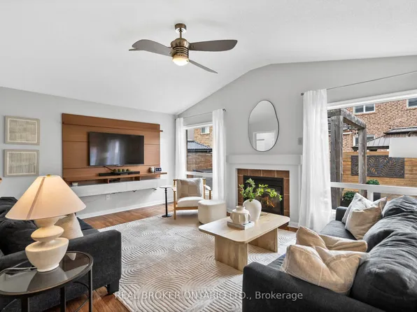 1537 Morse Pl, Milton, ON L9T 5V5