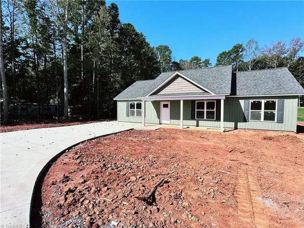 115 Yellowbell Dr, Lexington, NC 27292