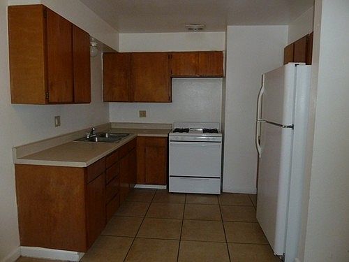 5th image of 131 S 3rd St