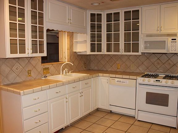 5th image of 1405 Hughey Dr