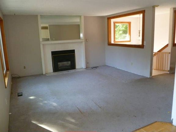 4th image of 42949 SE 170th Ct