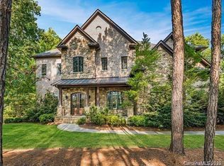 9200 Woodhall Lake Dr, Waxhaw, NC 28173
