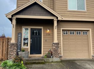 1738 N Manzanita St, Canby, OR 97013