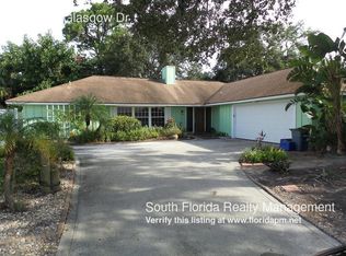 2956 SE Glasgow Dr, Stuart, FL 34997