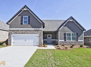 624 Saint Helena St, Locust Grove, GA 30248