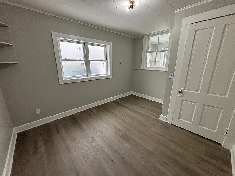 358 E Center St #4 — Photo 10