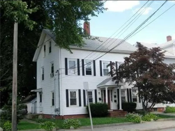 132 Armistice Blvd, Pawtucket, RI 02860