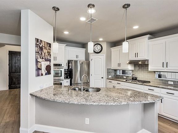 3rd image of 13190 Box Elder Ln