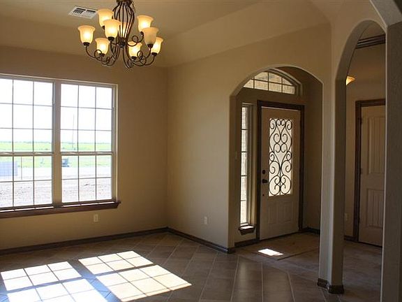 4th image of 110 Wilson Ln